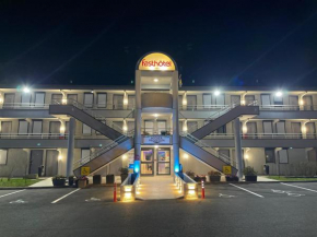 Fasthotel Roissy - Saint-Witz